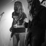 141121_Helhorse_5311_PetThePreacher_MB