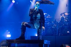 Amaranthe in der Stadthalle Offenbach am 22. Oktober 2022