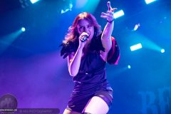 Beyond the Black in der Stadthalle Offenbach am 22. Oktober 2022