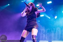 Beyond the Black in der Stadthalle Offenbach am 22. Oktober 2022