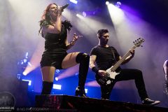 Beyond the Black in der Stadthalle Offenbach am 22. Oktober 2022