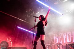 Beyond the Black in der Stadthalle Offenbach am 22. Oktober 2022