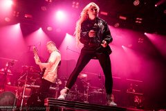 Butcher Babies in der Stadthalle Offenbach am 22. Oktober 2022