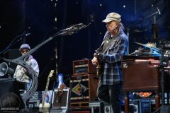 250622_NeilYoung_0473mb