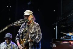 250622_NeilYoung_0707mb