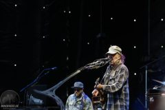 250622_NeilYoung_0734mb