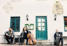 Acoustic Revolution – Finally Folk Acoustic Revolution - Finally Folk