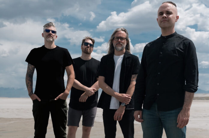 Between The Buried And Me veröffentlichen Making Of zu „The Blue Nowhere“, Europa-Tour im Februar 2026 Between the Buried and Me besteht aus Tommy Rogers (Gesang/Keyboard), Paul Waggoner (Gitarre), Dan Briggs (Bass/Keyboard) und Blake Richardson (Schlagzeug). (Photo credit: Randy Edwards)
