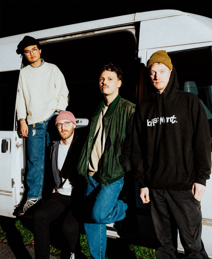 Shoreline kündigen mit Doppelsingle ihr neues Album „Is This The Low Point Or The Moment After?“ an Shoreline - (Copyright by Brian Kramer)