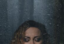 Anneke van Giersbergen kündigt „La Mort“-EP an Anneke van Giersbergen (Photo Credit: Mark Uyl)