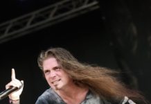 Equilibrium mit „Erdentempel“ auf großer Tour