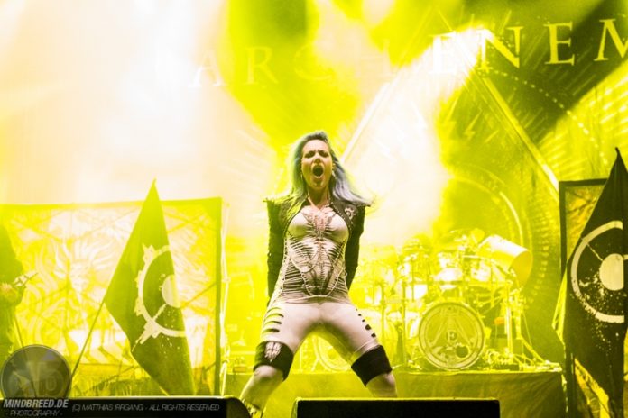 Arch Enemy trennen sich von Sängerin Alissa White-Gluz – Neue Ära ab 2026 angekündigt