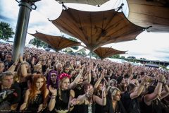 Das PUBLIKUM auf dem Amphi Festival 2019. Fotograf: Matthias Irrgang.